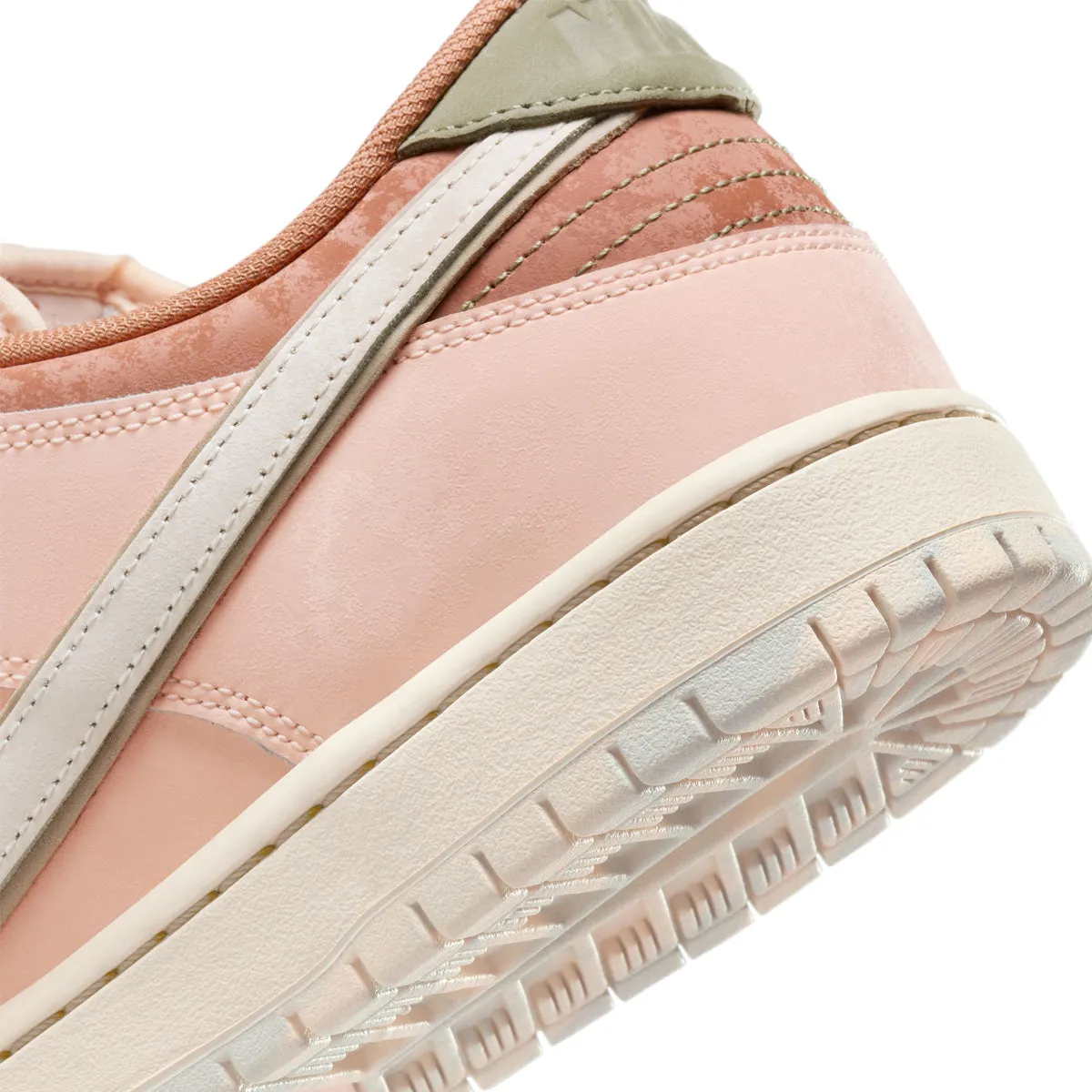 SB Dunk Low Pro Premium 'Trocadero Gardens'